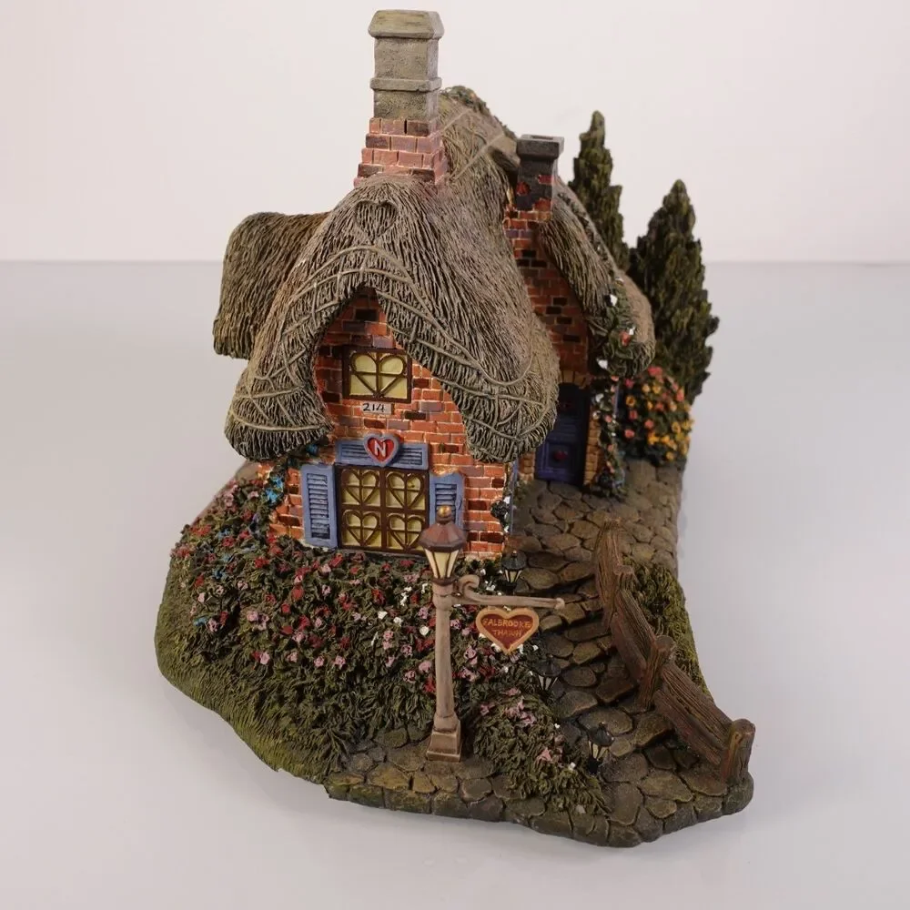 Hawthorne Village Seaside Thomas Kinkade Sweetheart Cottage Lighted COA 79733